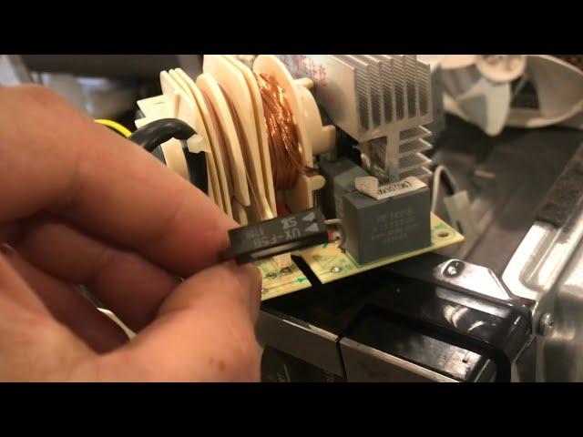 testing HIGH VOLTAGE DIODE in a “microwave” oven (using a 9 V battery)