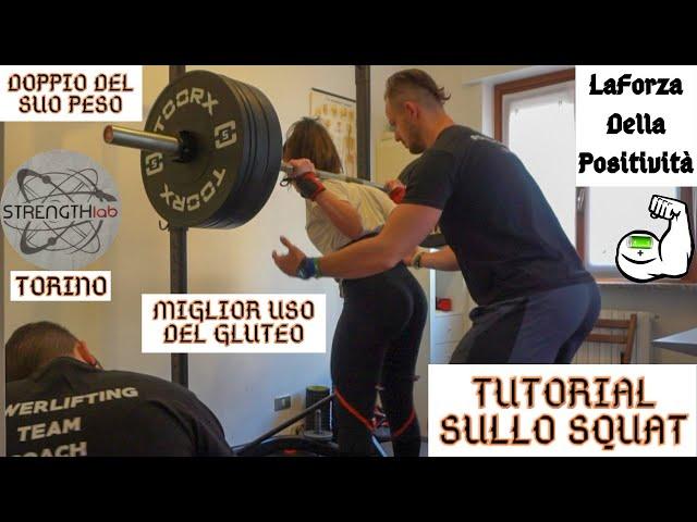 ANALISI DELLO SQUAT DI UNA POWERLIFTER DONNA - SOLLEVATO IL DOPPIO DEL SUO PESO