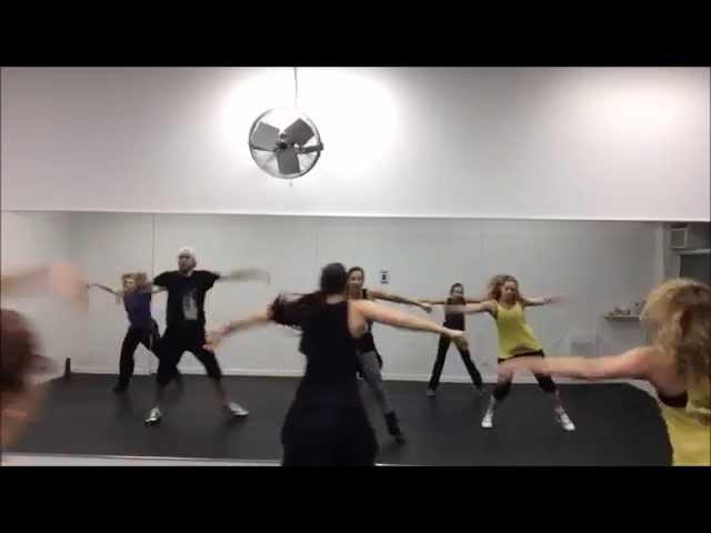 Hip Hop Fusion Choreography Léa Robert "Beggin"