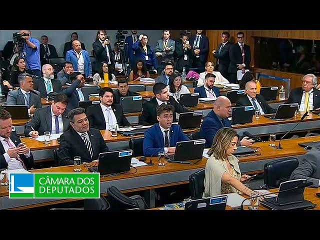 Aprovado relatório final da CPI Mista do 8 de Janeiro, que pede indiciamento de Bolsonaro - 18/10/23