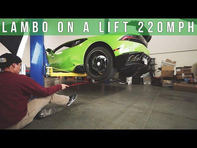 VEHICLE VIRGIN LAMBORGHINI 220MPH VS FIDGET SPINNER