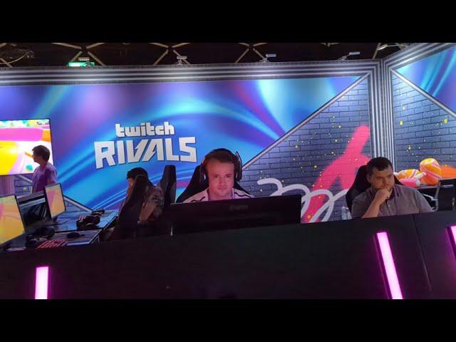 WorkTheSpace vs Zealand Battle at TwitchCon