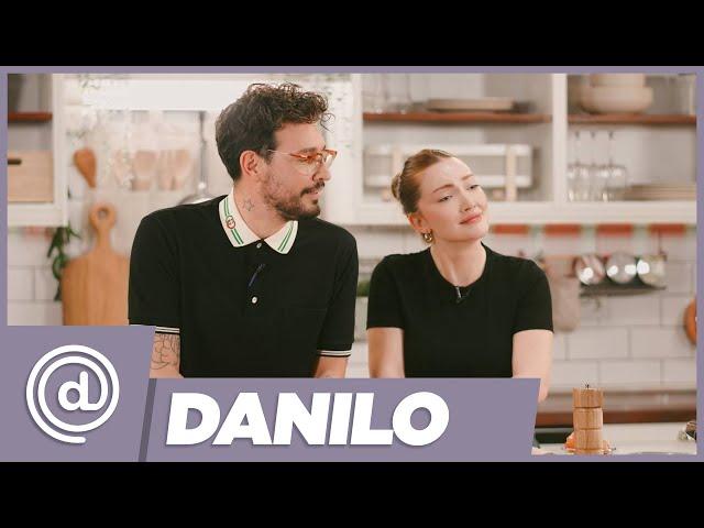 Bu video Danilo Zanna'dan daha iyi makarna yapan Danla içerir!