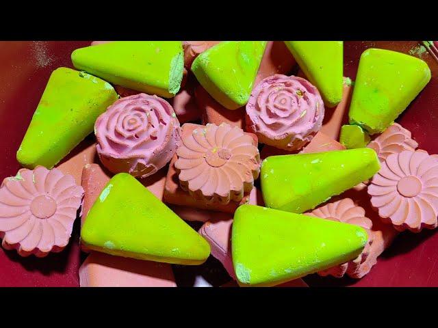 Soft Powdery Pink And Green Dyed Gym Chalk | ASMR | Sleep Aid