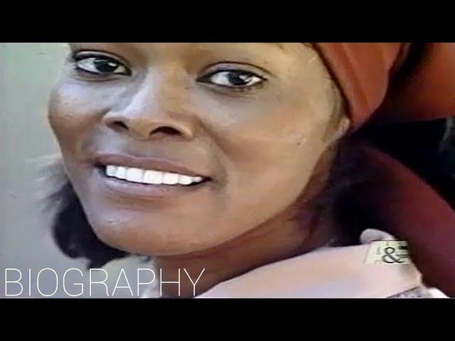 BIOGRAPHY Dionne Warwick: Life and Career | Complete