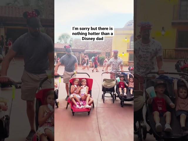 The ultimate multitasker #disneydad #disney #disneyfamily #disneyworld #disneymom #disneyinfluencer