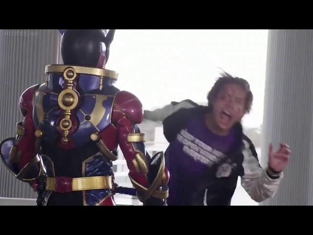 Kamen Rider Build - Evolt getting Banjou'd by Banjou