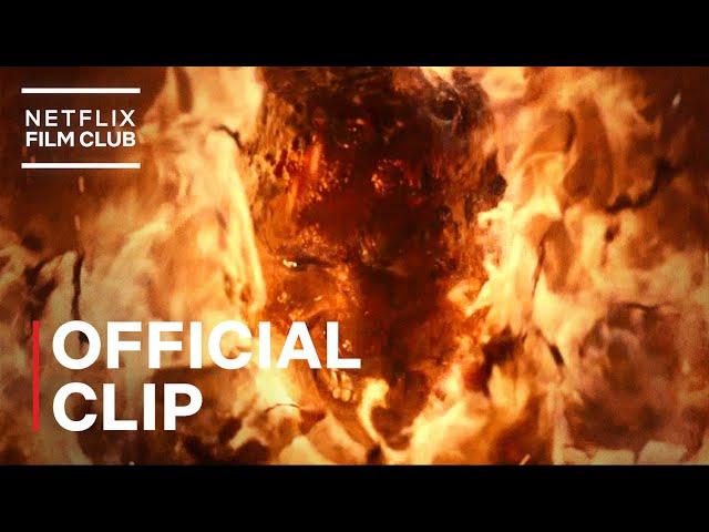 Project Power | Machine Gun Kelly vs. Jamie Foxx Fire Fight | Netflix
