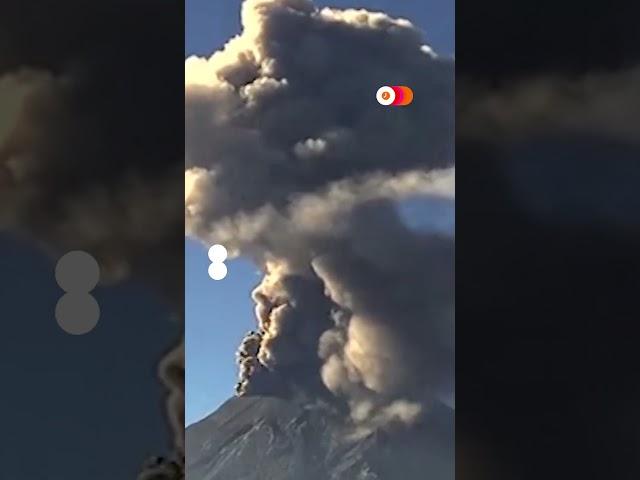 Smoke spews from Mexico's Popocatepetl volcano | REUTERS