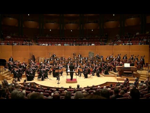 Kölner Philharmonie| Unsuk Chin Sheng concerto"Su"