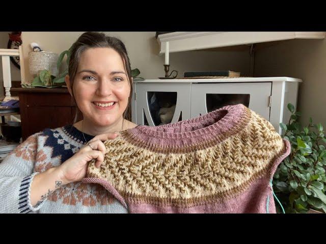 Cozy Meadow Knits Ep 36 - Cozy colorwork sweaters, hat and slippers! Knitting Podcast