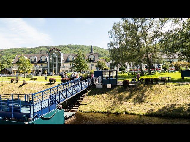 Op wandel en bootje varen aan de Rursee 2024