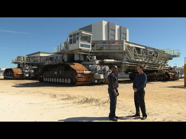 Explore Kennedy Space Center: Crawler