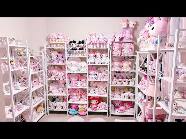 Enruiunni's updated Sanrio / Kawaii room tour + figure room sneak peak! (2023)