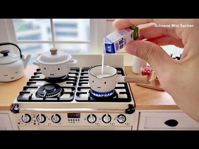 Super Fun Cooking with Miffy Face Series (FUJIHORO) Mini Collection in Re-Ment Dollhouse Kitchen