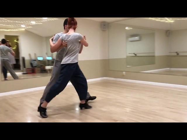 Tango 401: Intro To Colgada and Single Axis Turn