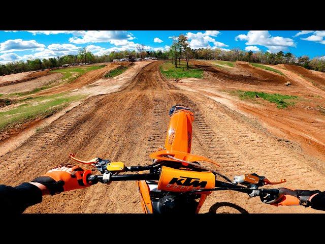 2 Stroke Goon Learning Jumps