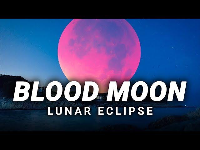 BLOOD MOON RISING 4K - Lunar Eclipse Timelapse at Sea