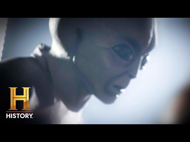 Evidence of Alien Abduction on Her Skin?! | The Proof Is Out There (Season 4)