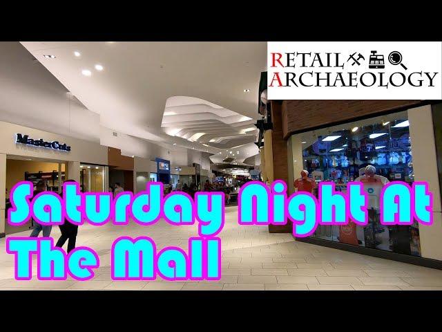 Saturday Night At The Mall: Arizona Mills | Retail Archaeology