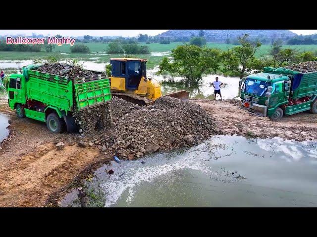 Full operation project, Filling up land huge, Bulldozer KOMATSU DR51PX Push Soil & Stone Into Water