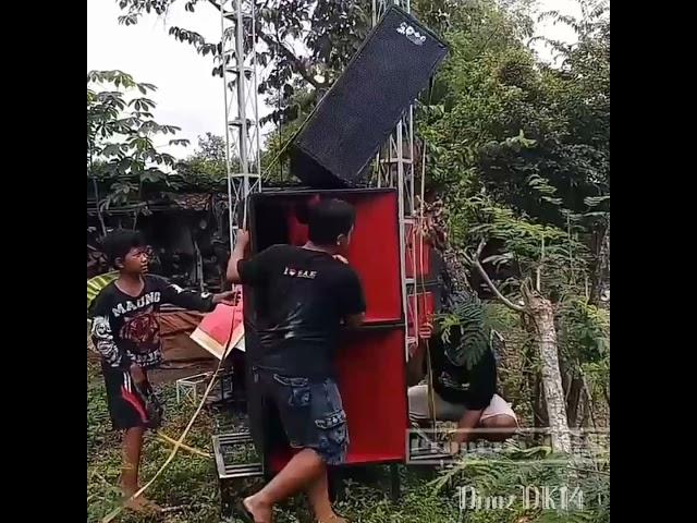 NGILUUTERTIMPA BOX SOUND SYSTEM..