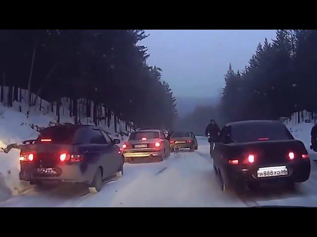 SNOW DRIVING FAILS WINTER CAR CRASH COMPILATION 2021 #55  dash cam