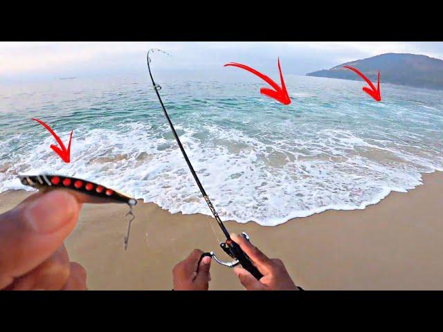 É POSSÍVEL! PESCARIA DE PRAIA COM JIG ULTRALIGHT! COM ISCA ARTIFICIAL - pesca de praia