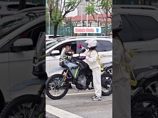 This is so cute  #viral #funny #motovlog #trending #top #motorcycle #cute #bikelover #shorts #bike