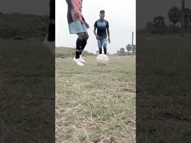 Best Skill Football look At This #Short #Videos (Deb B.M)