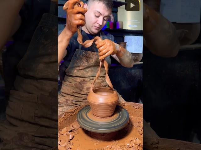 the magic of the potter's wheel #pottery #clay #vladikoladik2222 #potterystudio ‍‍‍