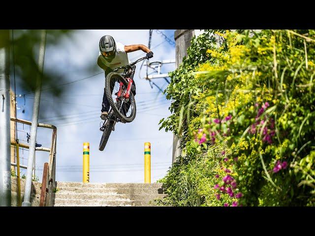 Tropical Vibes  / MTB Urban Freeride in Japan's southernmost area