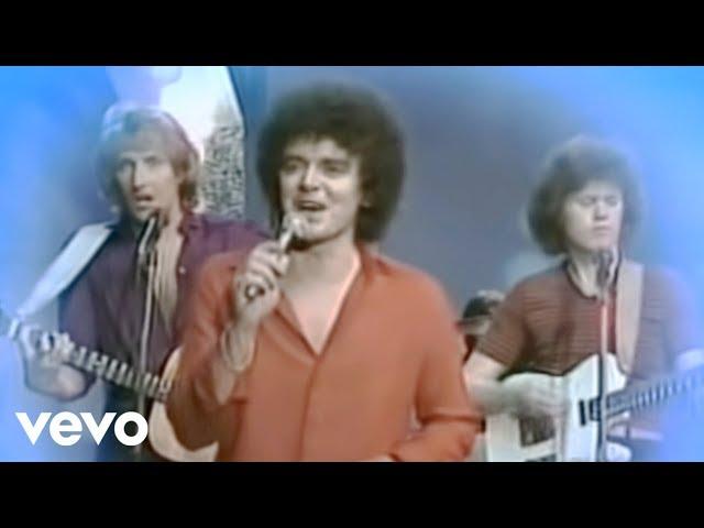 Air Supply - Lost In Love (Video)