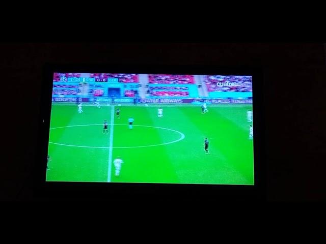 mirando el partido vallan a fútbol libre TV y pueden mirar el partido