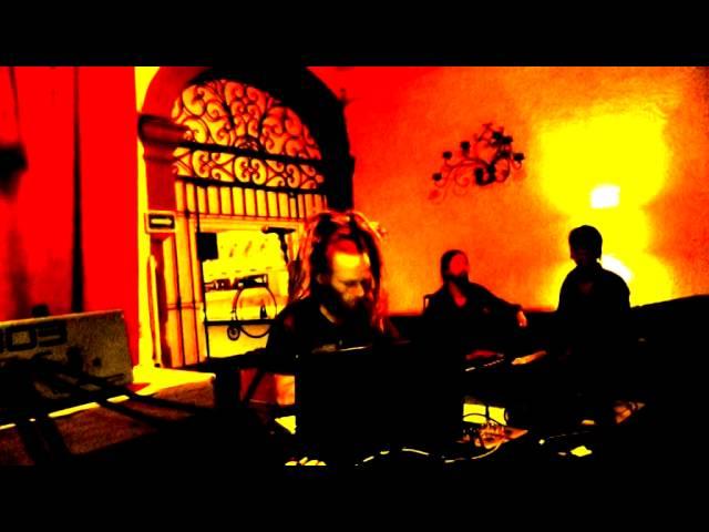 The Lucid brain integrative project, Guadalajara (MEX), 2016, live looping improvisation