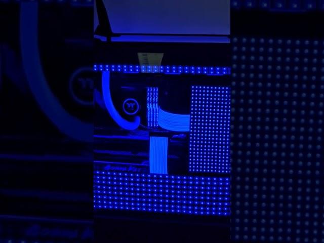 RGB gaming PC - Synced