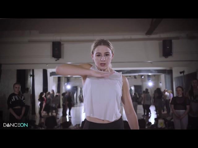 Tear Myself Apart | CHLOE LUKASIAK