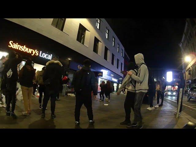 Young team commotion in Argyle Street and a quick dust up!