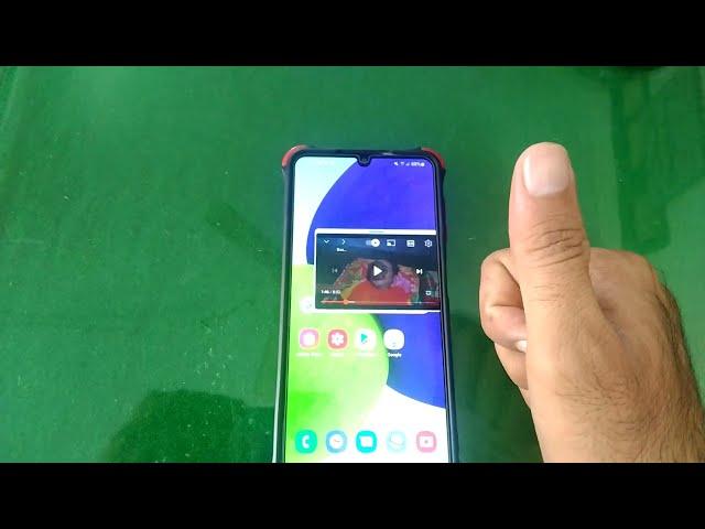 Minimize YouTube screen on Android phone