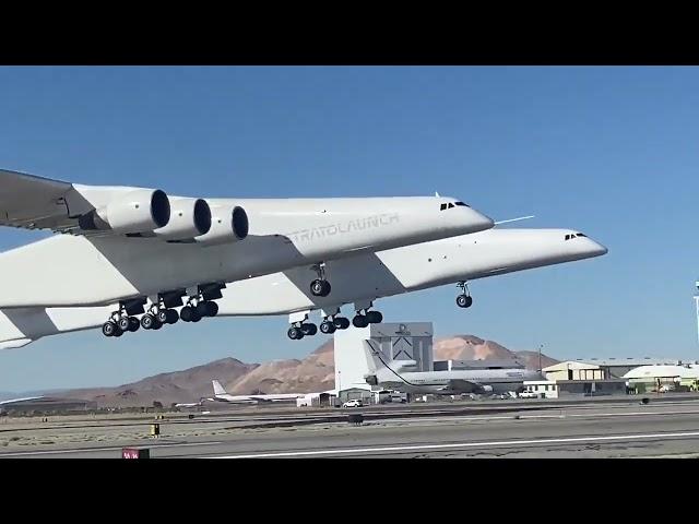 Watch Stratolaunch's massive Roc carrier aircraft take off & land