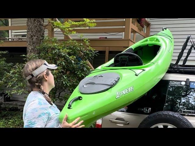 Loading a Kayak Solo / J-hook Kayak racks SUV rooftop car-topping by yourself