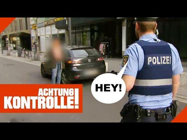 "HEY!"  Fahrerin flieht vor POLIZEIKONTROLLE? |2/2| Kabel Eins | Achtung Kontrolle