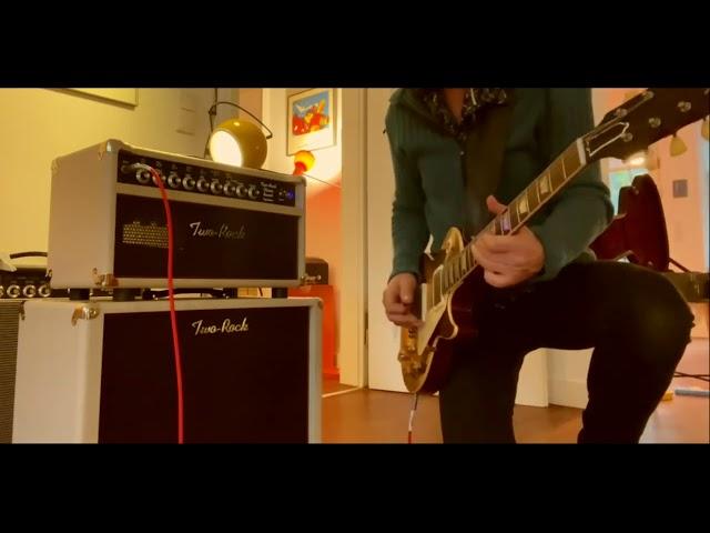 sweet sounding 2023 Two-Rock "Classic Reverb Signature" Top  + 1 x 12 cab (quick I phone Video)