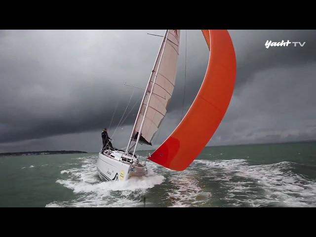 YACHT-Test 2012: Bavaria Cruiser 33 gegen Hanse 345