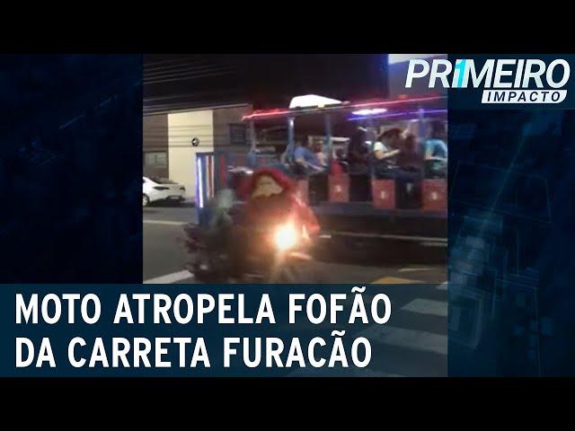 Fofão da "Carreta Furacão" é atropelado por moto em Goiás | Primeiro Impacto (08/06/22)