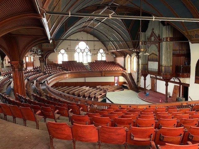 Exploring The Most Beautiful Abandoned Church I've ever seen! It is SIMPLY BREATHTAKING!!!