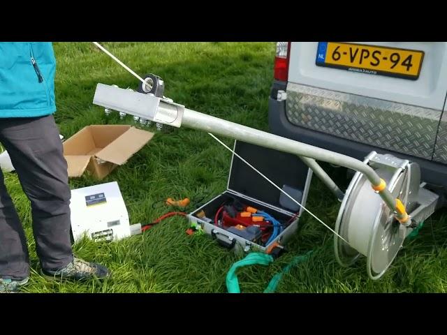 Testing the DaWinchi electrical paragliding winch with self-tow.