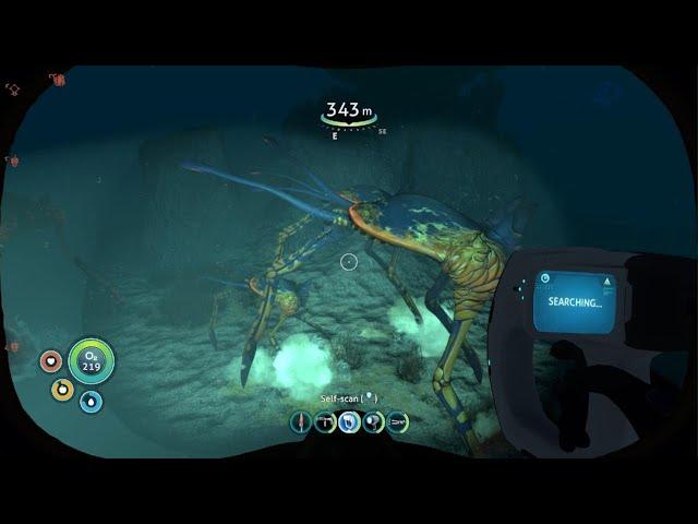 My first encounter with a Sea Treader! | Subnautica