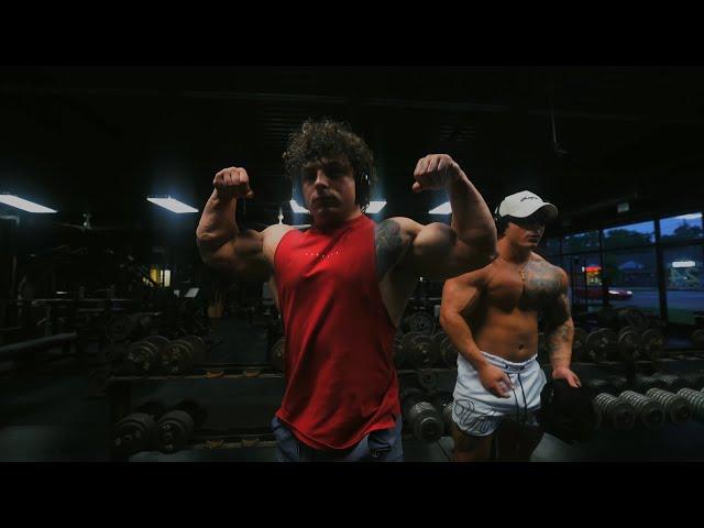 GYM HARDSTYLE - YEAH BUDDY - TREN TWINS x RONNIE COLEMAN EDIT