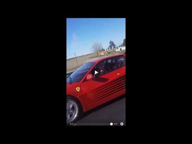 Volcaron mientras grababan a una Ferrari Testarossa en Santa Fe - Autoblog.com.ar